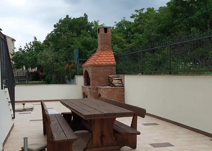 Katica * Novi Vinodolski